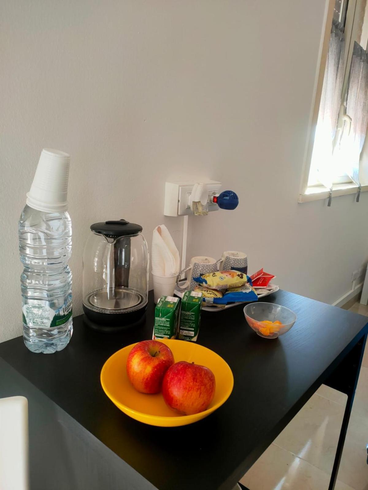 Bed and Breakfast Bed And Fly Aeroporto Catania Reception H24 Exterior foto